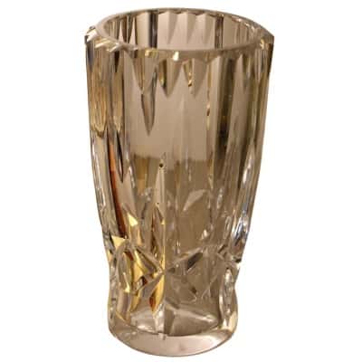 Vase cristal moderne clair Taillé Baccarat
