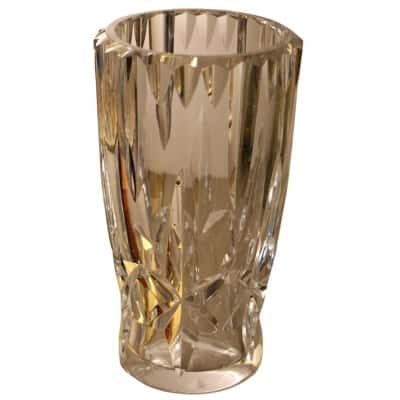 Modern clear crystal vase Taillé Baccarat