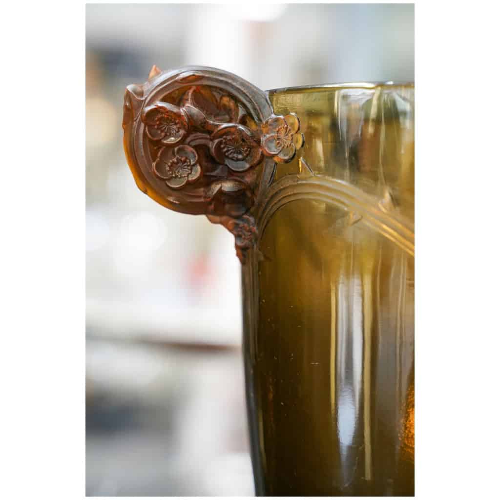 René Lalique: Vase “Chamarande” – 1926 5