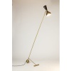 Lampadaire en tôle perforée et laiton doré, années 1960 13