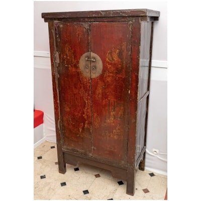 Antique Chinese cabinet in carved elm