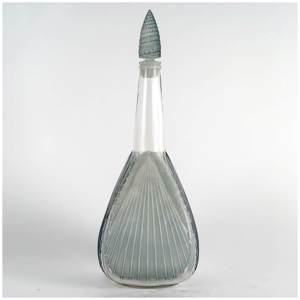 1920 René Lalique – Carafe Shells White Glass with Blue Patina 3