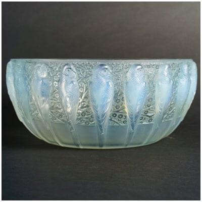 1931 René Lalique – Coupe Perruches Verre Opalescent Patiné Vert