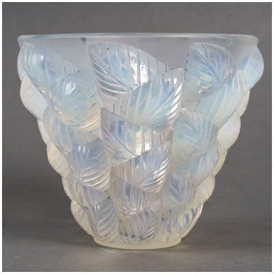 1927 René Lalique – Vase Moissac Verre Opalescent
