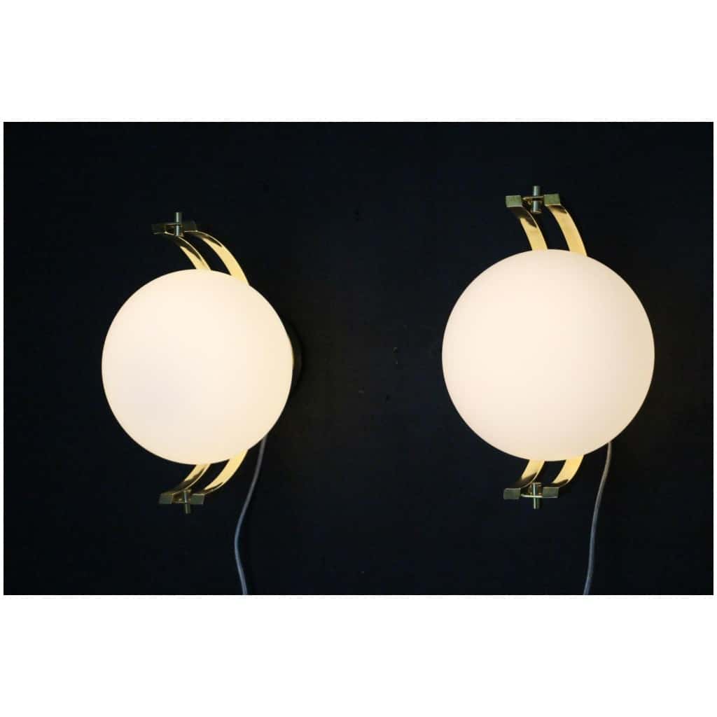 Paire de globes modernes en laiton et verre de Murano blanc, style Stilnovo 12