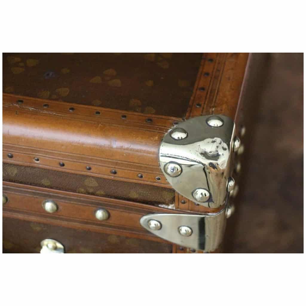 1930s shoe trunk in brown canvas, Trunk “Au Touriste” 10