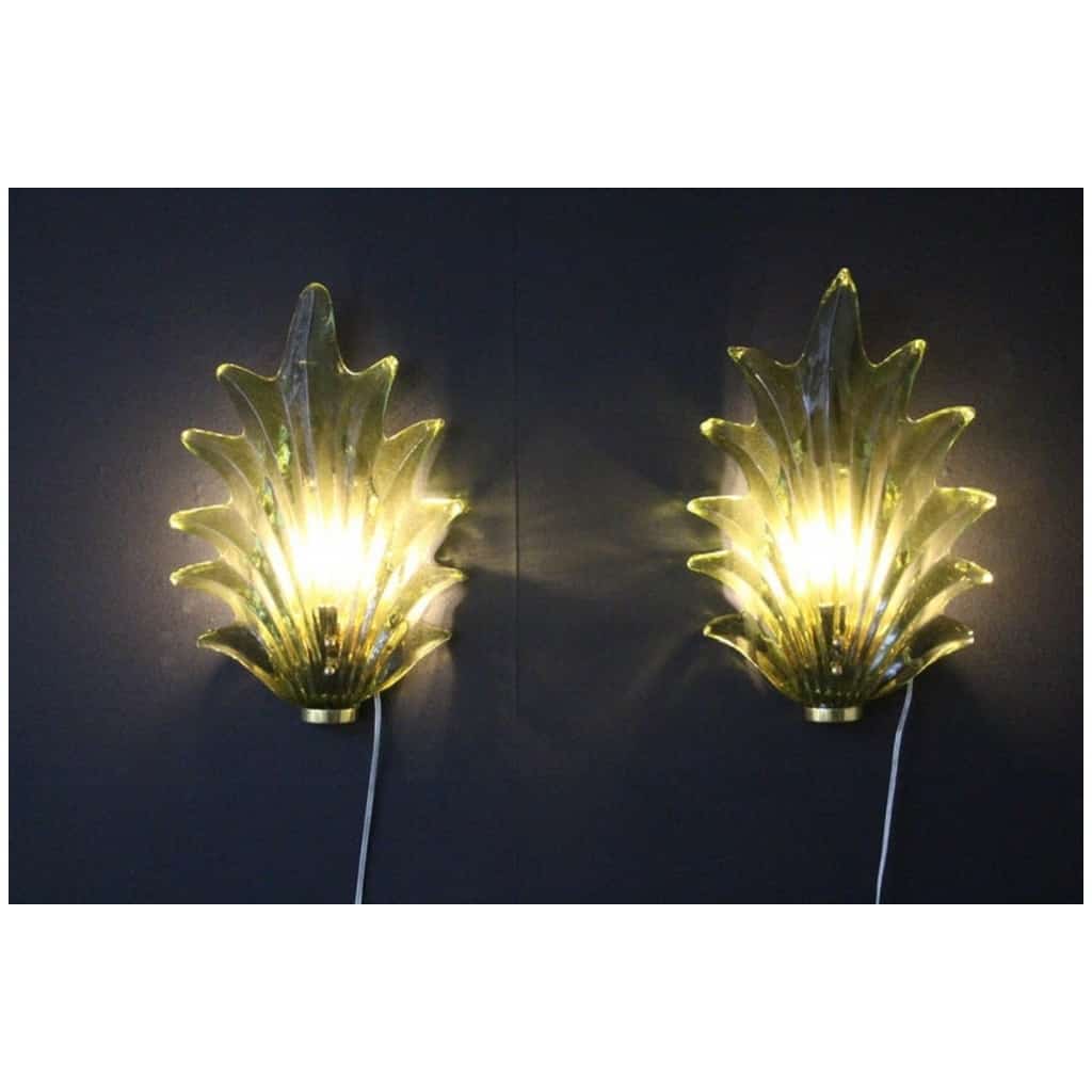 Pair of Barovier style sconces in olive green Murano glass with leaves and brass 6