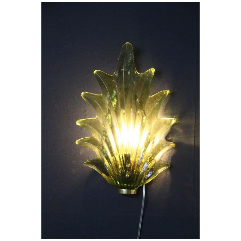 Pair of Barovier style sconces in olive green Murano glass with leaves and brass 13