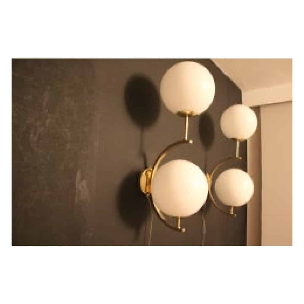 Pair of modern globes in brass and white Murano glass, Stilnovo style 18