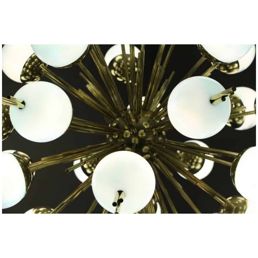 Sputnik chandelier in brass and blue glass globes 11