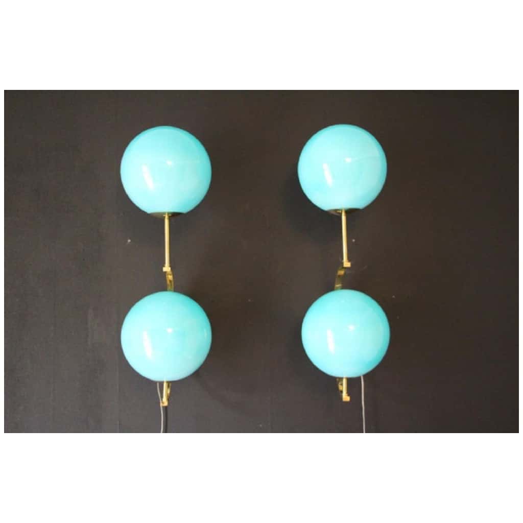 Pair of Mid-Century Modern Italian Sconces in Brass and Turquoise Blue Glass 8