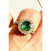 Bague En Or Blanc 18 Carat Sertie émeraude Entourée De Diamants 13
