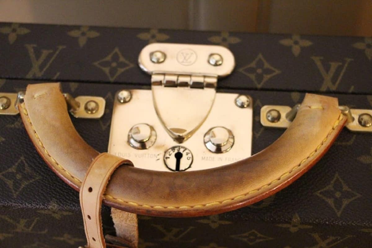 Louis Vuitton Monogram Briefcase, Louis Vuitton President Case, Vuitton  Briefcase - Les Puces de Paris Saint-Ouen