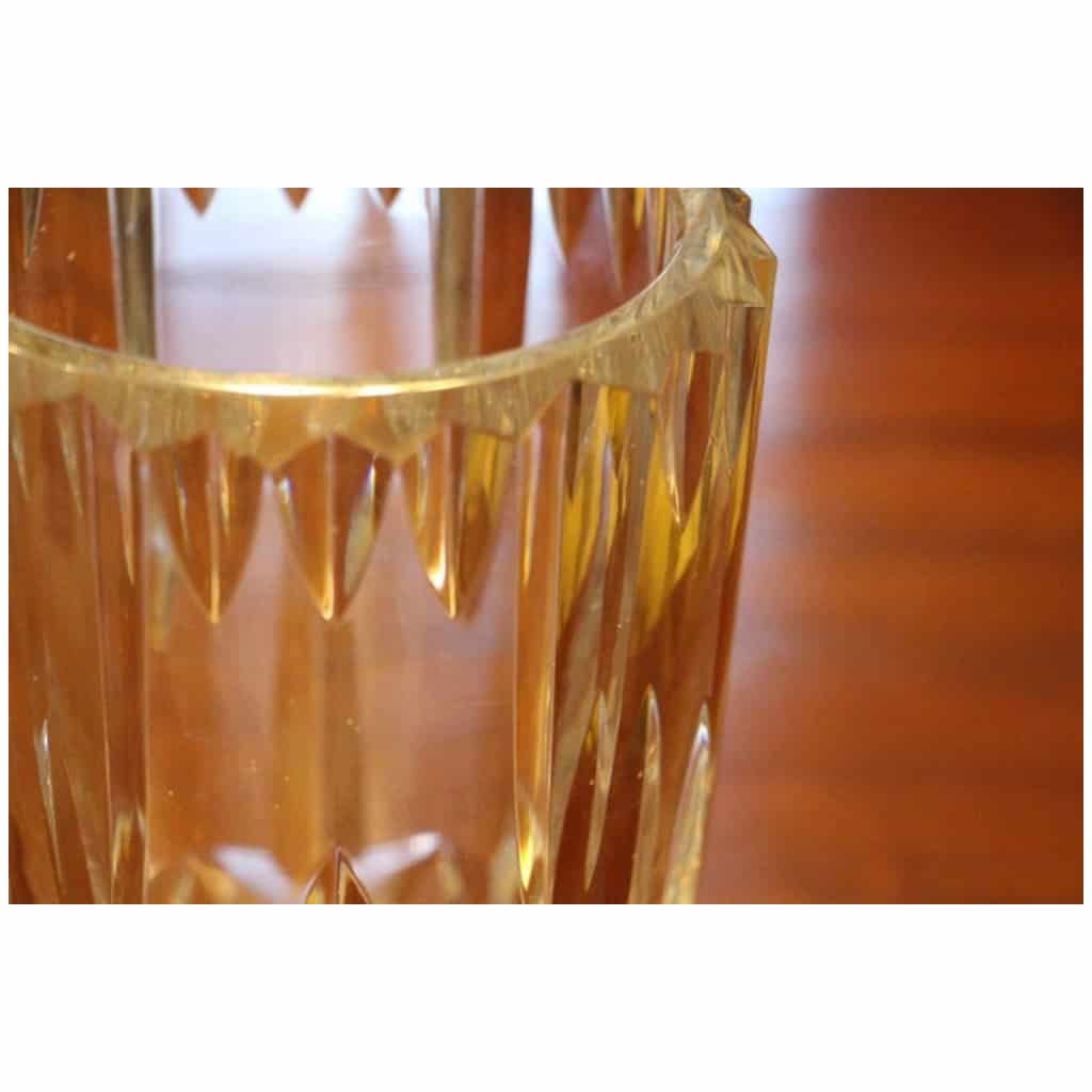 Vase cristal moderne clair Taillé Baccarat 9