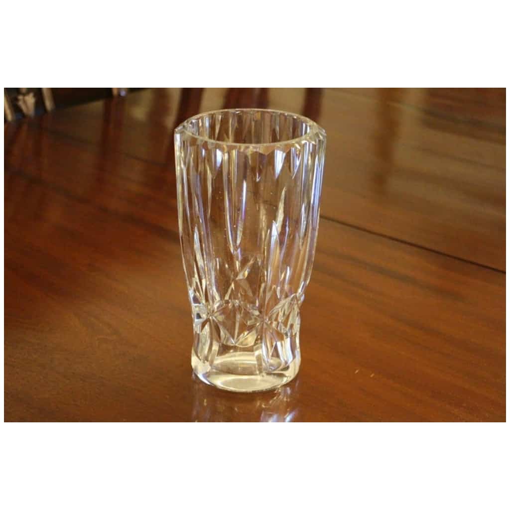 Vase cristal moderne clair Taillé Baccarat 14