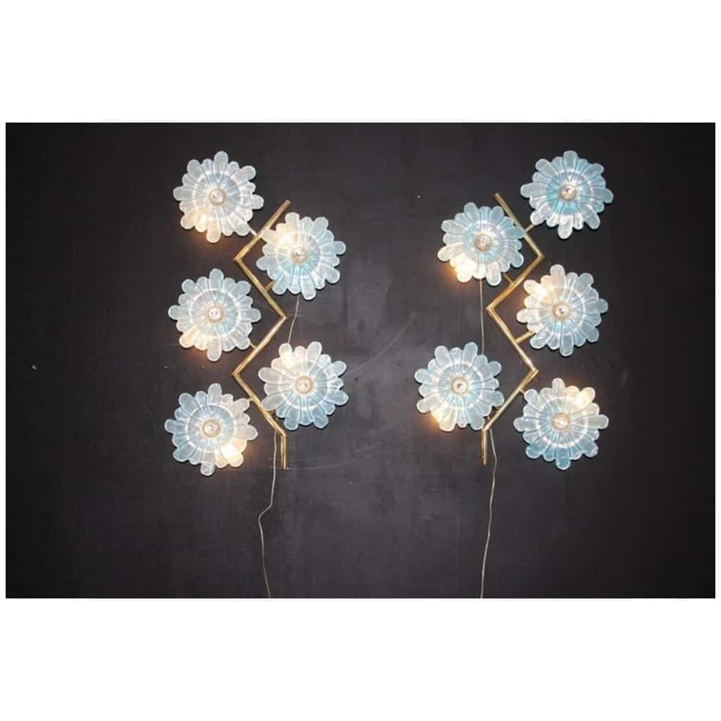Large pair of sconces with flowers in iridescent blue Murano glass 14