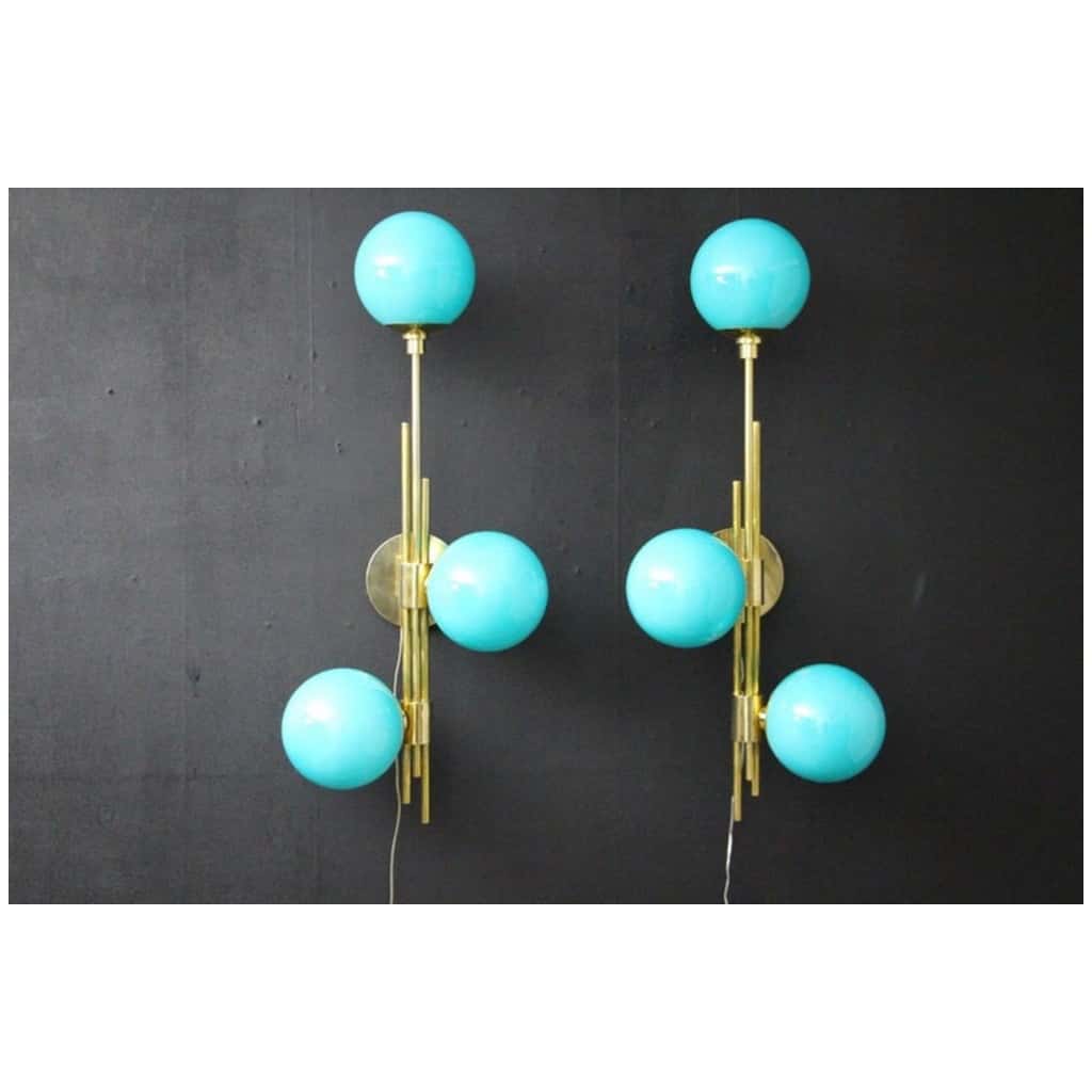 Mid Century Modern Italian Tiffany Blue Murano Glass Sconces in Brass and Blue Glass 10