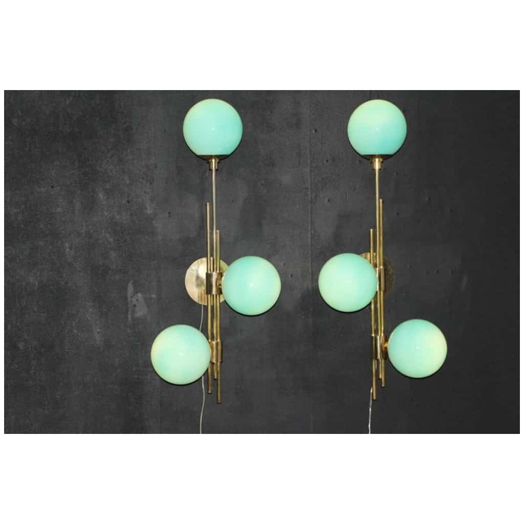 Mid Century Modern Italian Tiffany Blue Murano Glass Sconces in Brass and Blue Glass 13