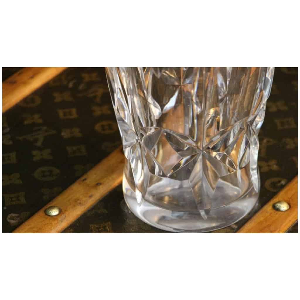 Vase cristal moderne clair Taillé Baccarat 18