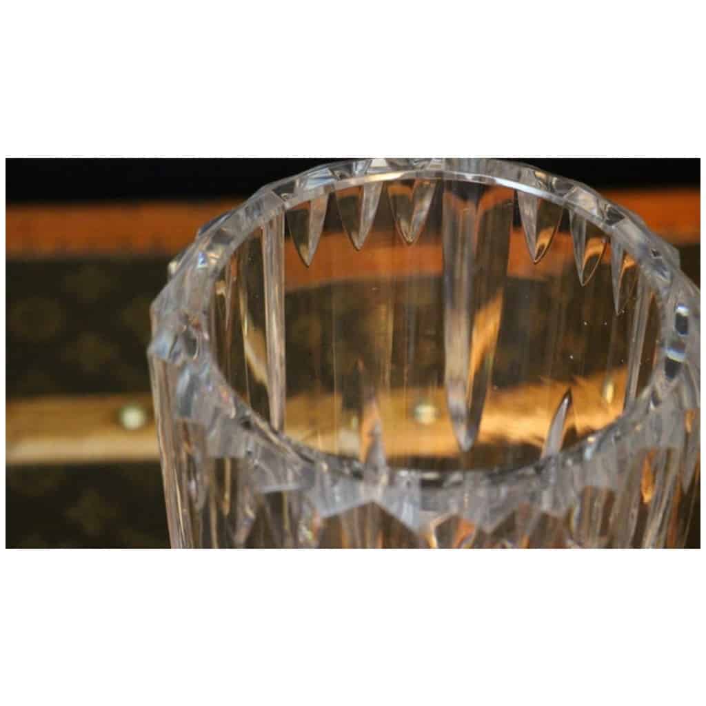 Modern clear crystal vase Taillé Baccarat 19