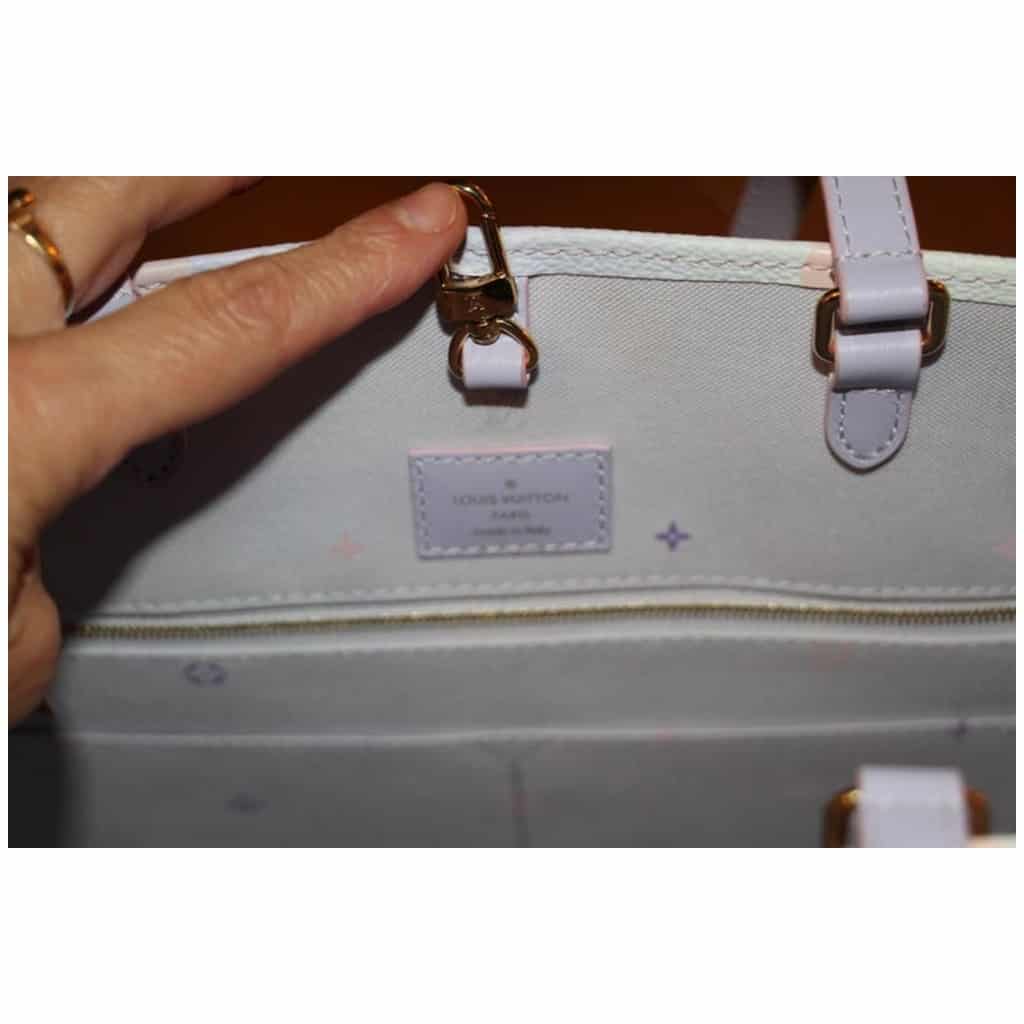 Sac Onthego Louis Vuitton Sunrise Pastel 13