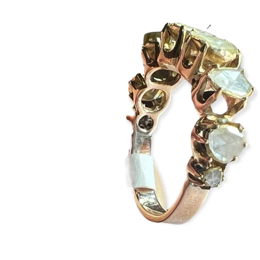 Half alliance ring, 18 carat gold, set with 7 diamonds "old cut" 9