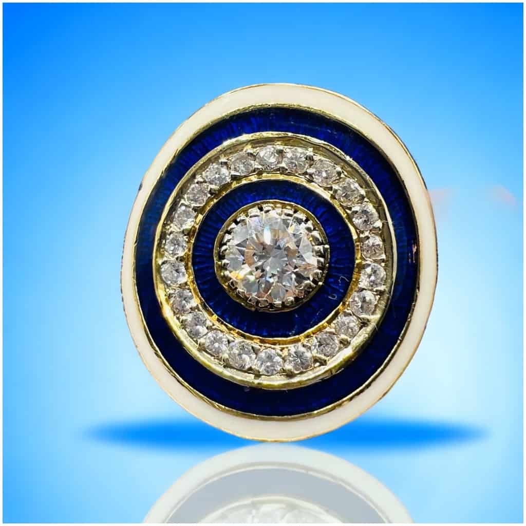 18 carat gold ring set with diamond, adorned with enamel 5