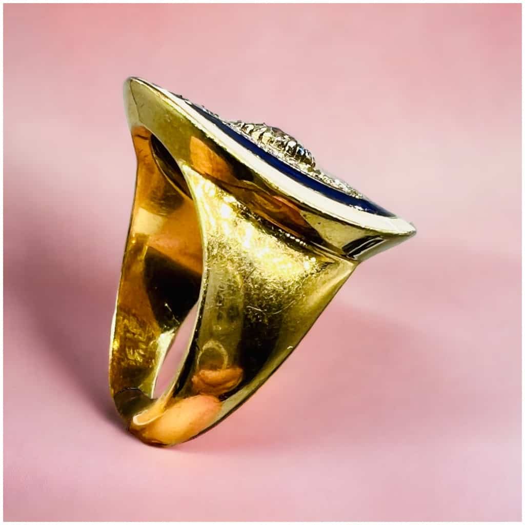 18 carat gold ring set with diamond, adorned with enamel 9