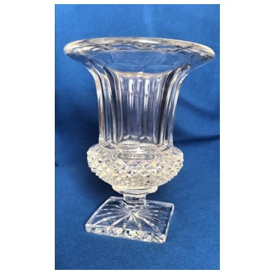 VASE EN CRISTAL SAINT LOUIS MODÈLE VERSAILLES. signé ) VENDU 3