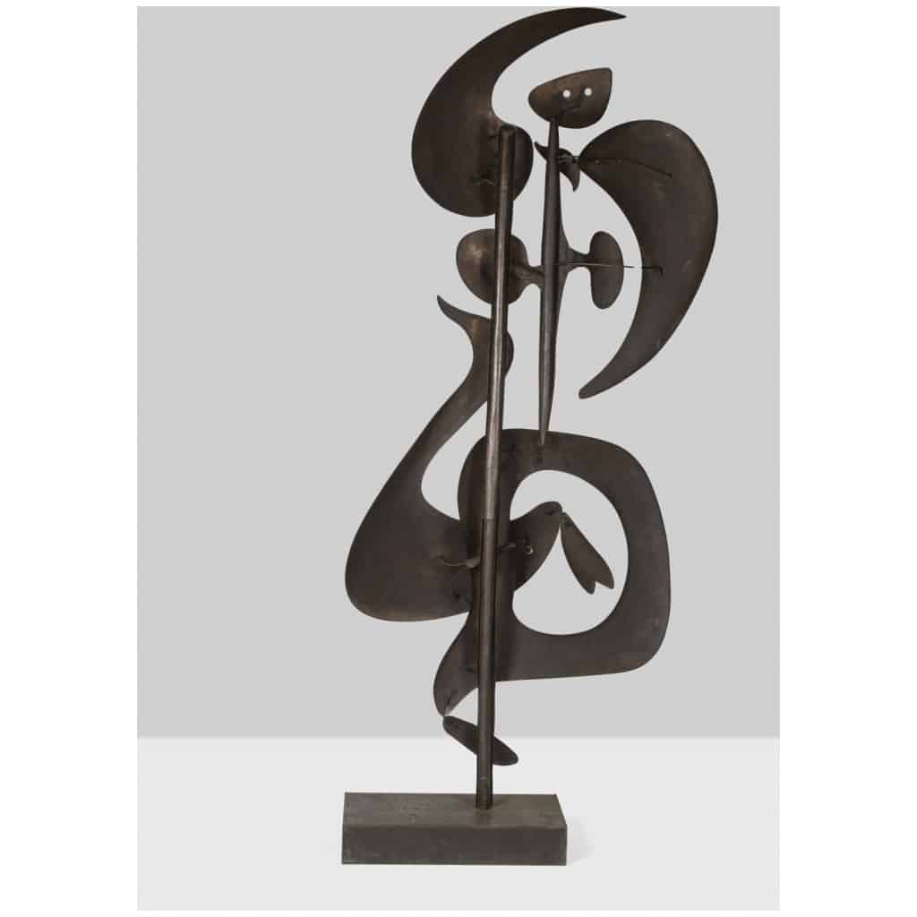 Sculpture intitulée « Lutine bombée » en métal corten, Travail contemporain 4