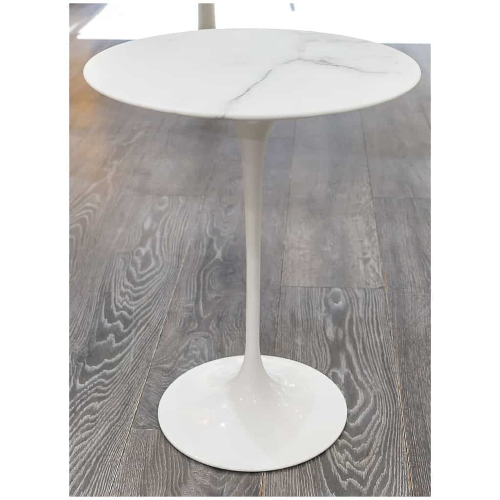 Eero SAARINEN (1910-1961), Edition Knoll : Guéridon rond en marbre aluminium et Rilsan blanc 7