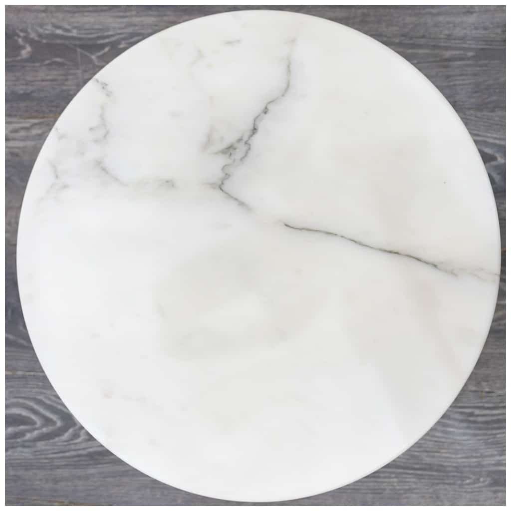 Eero SAARINEN (1910-1961), Edition Knoll: Round pedestal table in aluminum marble and white Rilsan 8