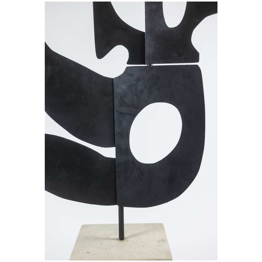 Sculpture in lacquered metal and travertine, Contemporary work 7