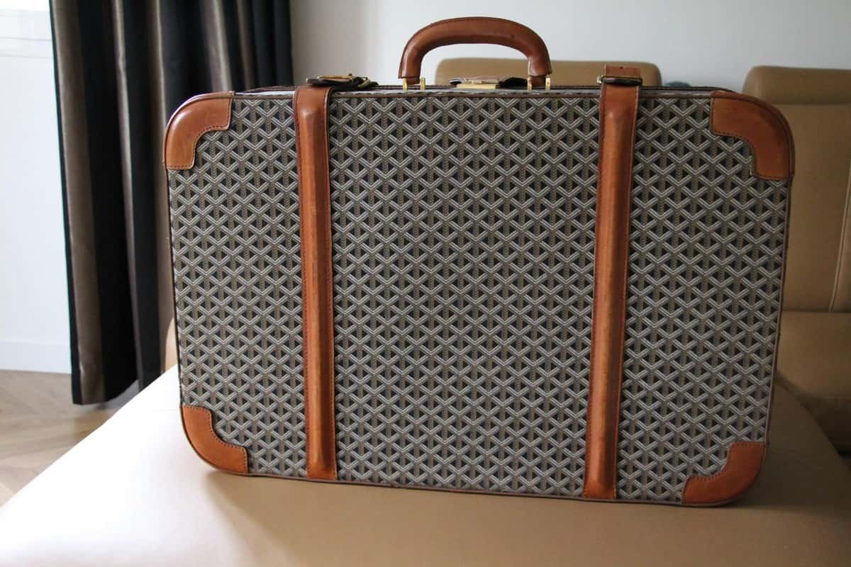 Suitcase Goyard The Flea Market of Paris Saint Ouen