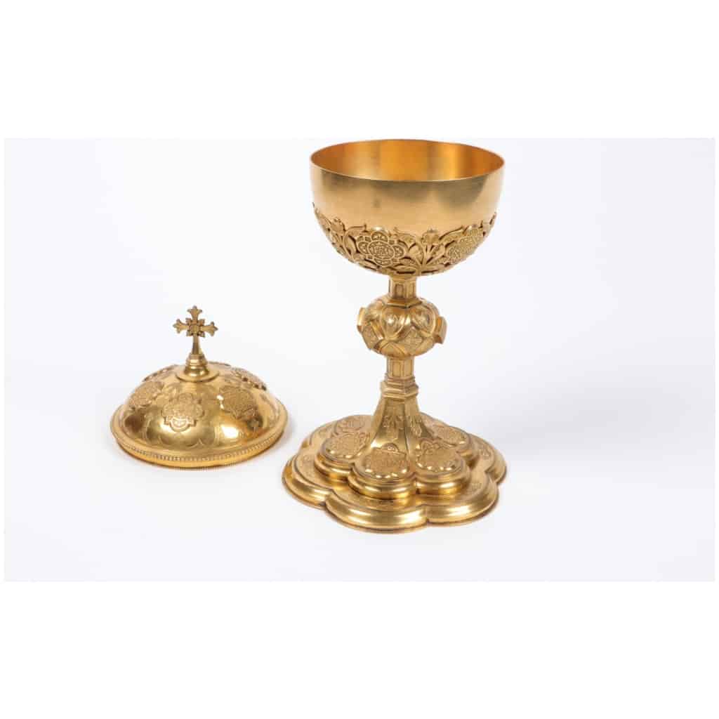 Ciborium. 7