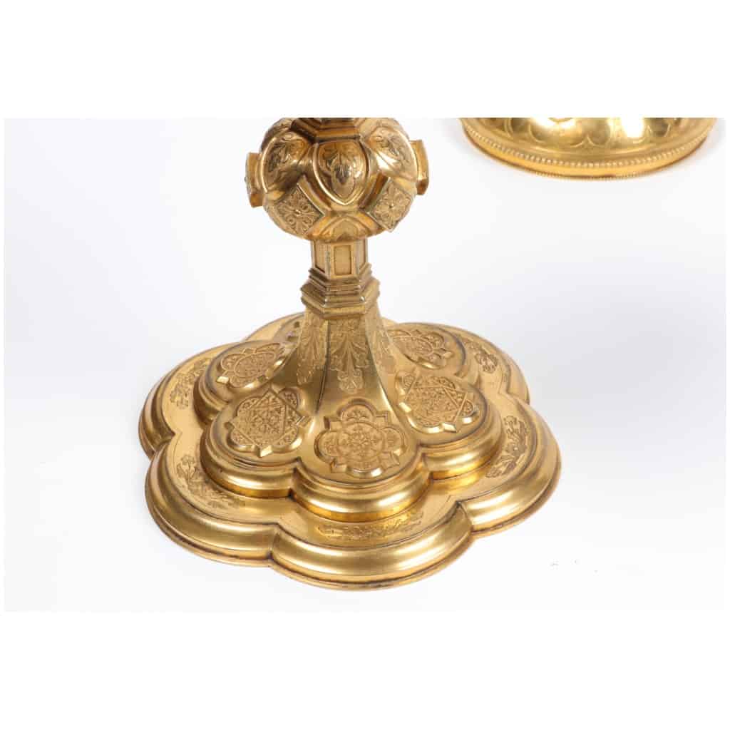 Ciborium. 5