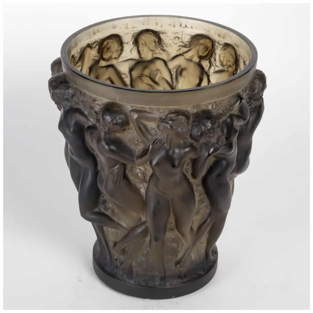 René Lalique : Vase Bacchantes, circa 1927 7