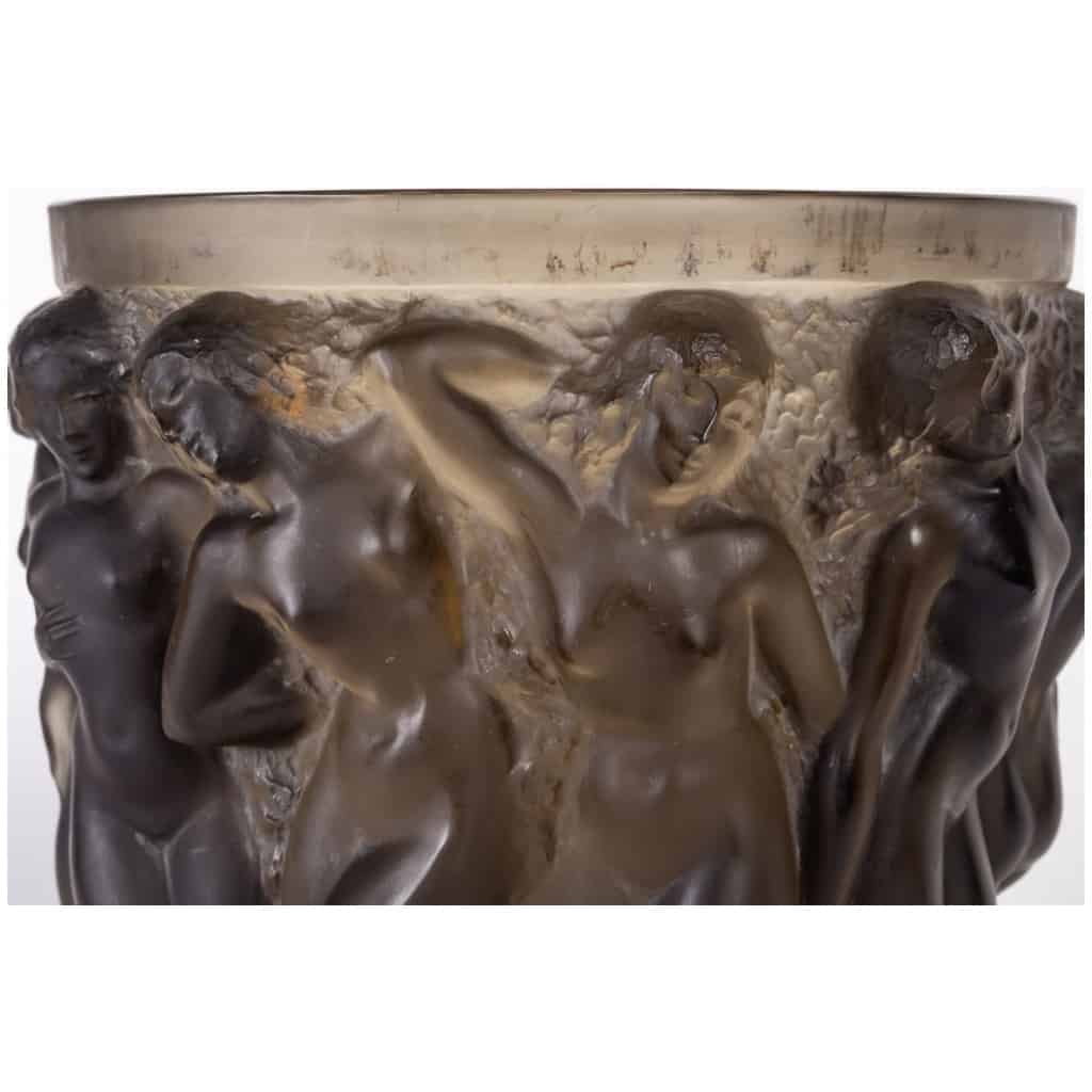 René Lalique: Bacchantes Vase, circa 1927 9