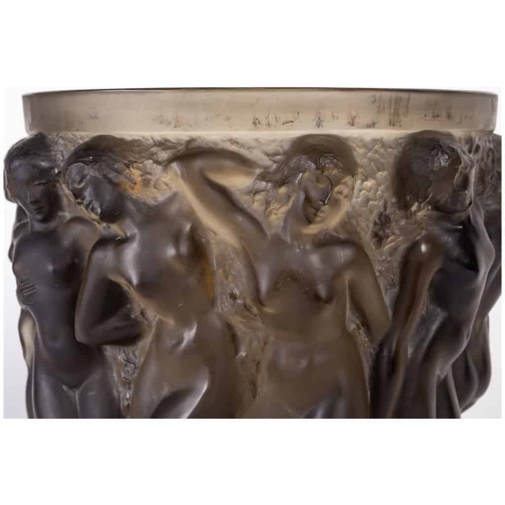 René Lalique : Vase Bacchantes, circa 1927 9