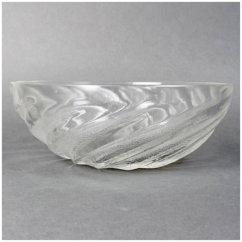 1921 René Lalique – White Glass Fish Bowl 8