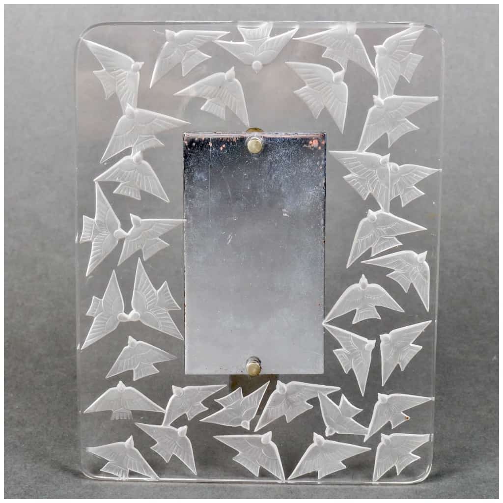 1926 René Lalique – Swallows Frame White Glass 3