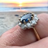 Bague En Or 18 Carat Sertie d’Un Saphir Entouré De Brillants Modele Pompadour 17