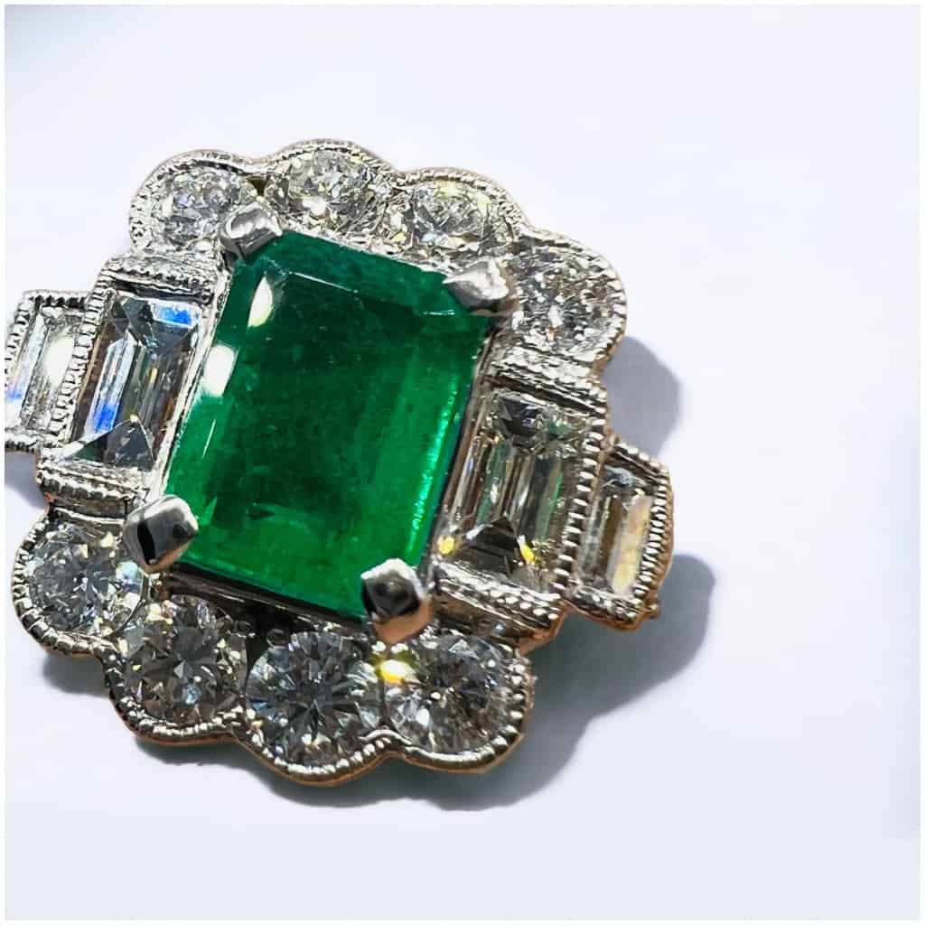Engagement Ring Yellow Gold 18 Carat Emerald And Diamonds 11