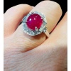 Bague En Or 18 Carat Sertie d’Un Cabochon De Rubis Entouré De Diamants 15