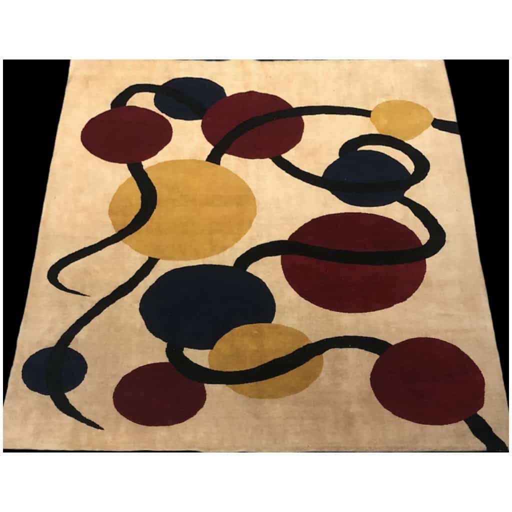 Contemporary rectangular rug with geometric decoration in wool made by hand 6