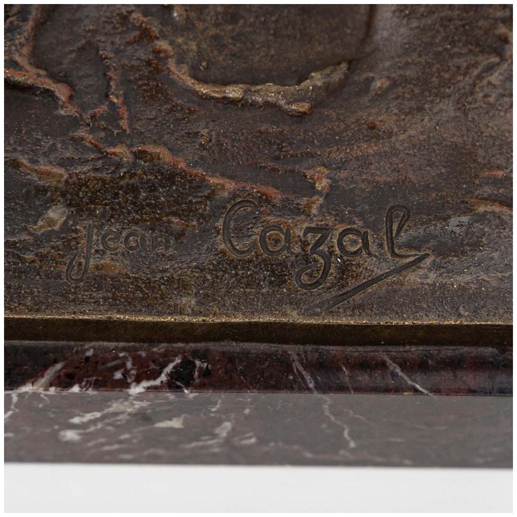 Jockey Sur Son Cheval Au Pas Par Jean Cazal – Syndicat Des Fabricants De Bronze , Unis France (Copie) 14