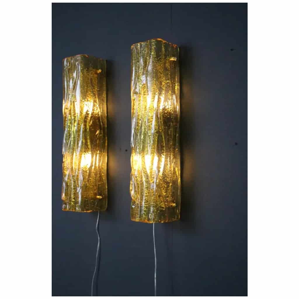 Pair of Murano gold glass wall lights, square tube wall lamps, Mazzega 7 style
