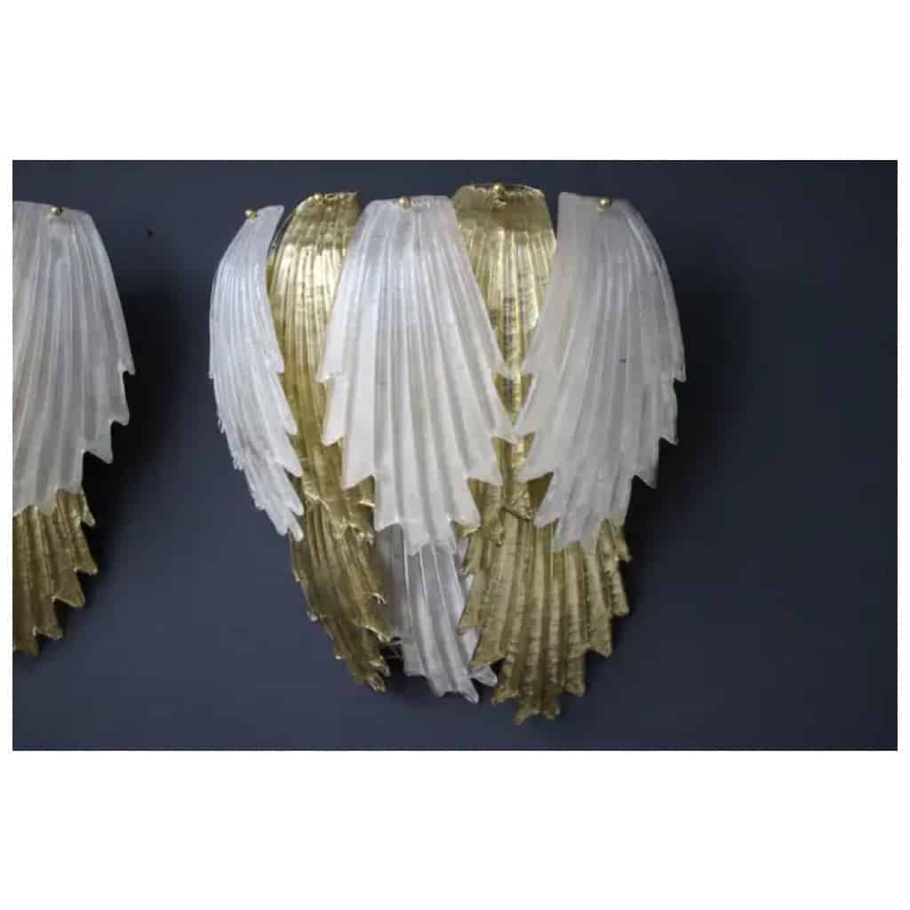 Pair of gold and white Murano glass sconces in the shape of leaves 10