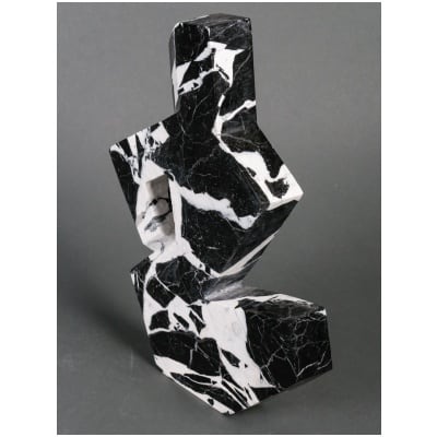 Marble sculpture by Savy
