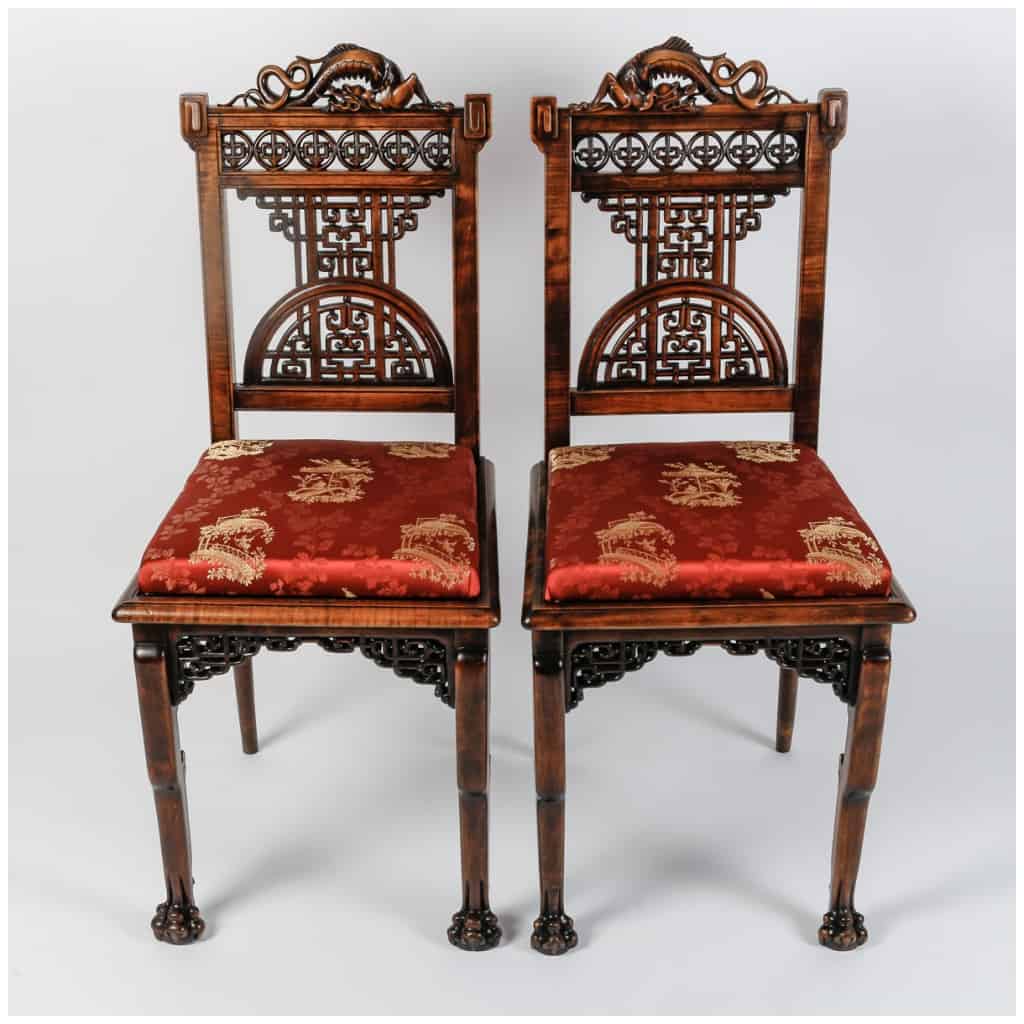 Pair of chairs attributed to Viardot. 8